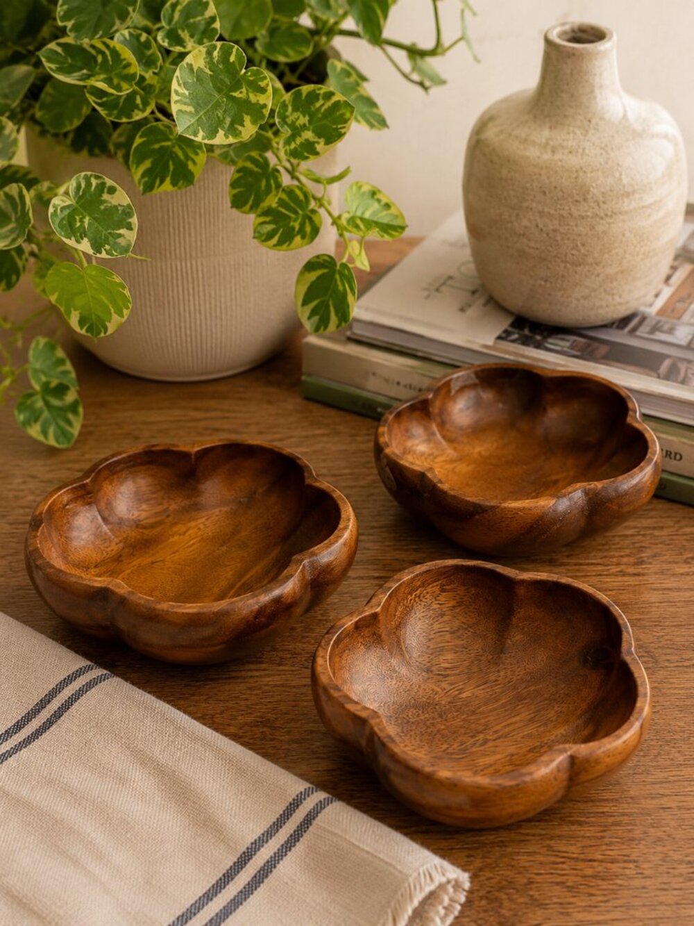 Vintage Monkeypod Wood Bowls Set of 3– Handcrafted Philippines Serving Bowls